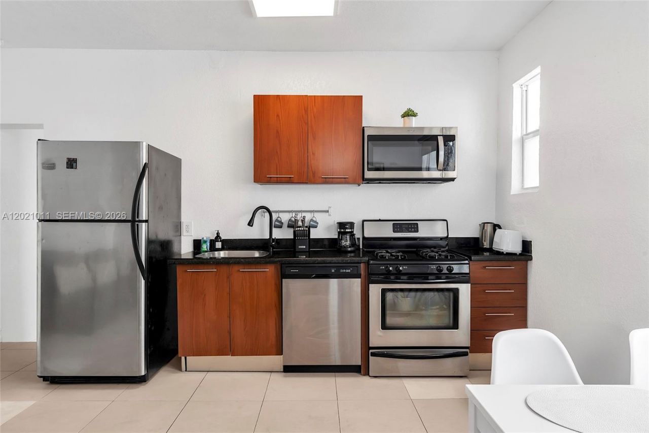 500 14th St , Unit 101, Miami Beach, FL 33139 Photo