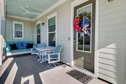 722 Blueway Avenue photo 4