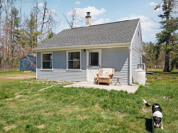 2180 Lone Pine Road, Gaylord, MI 49735