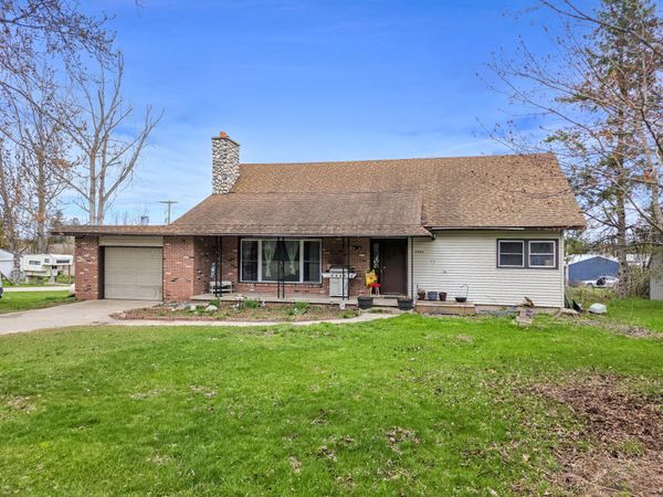 3945 Euclid Street, Brutus, MI 49716