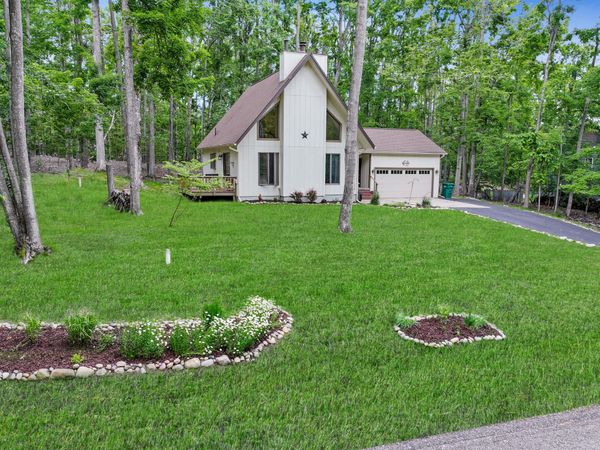 944 Snowmoon Court, Gaylord, MI 49735