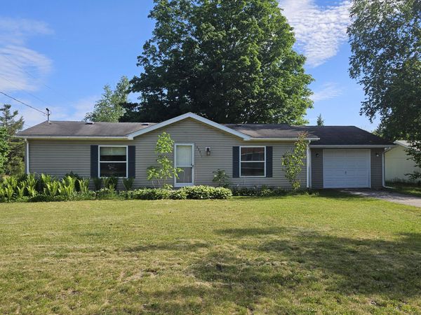 23911 Lowell Street, Hillman, MI 49746