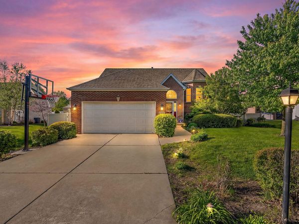 7310 E 103rd Avenue , Crown Point, IN 46307