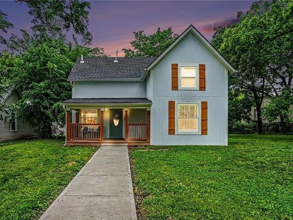 2708 N 155th Terrace, Basehor, KS 66007