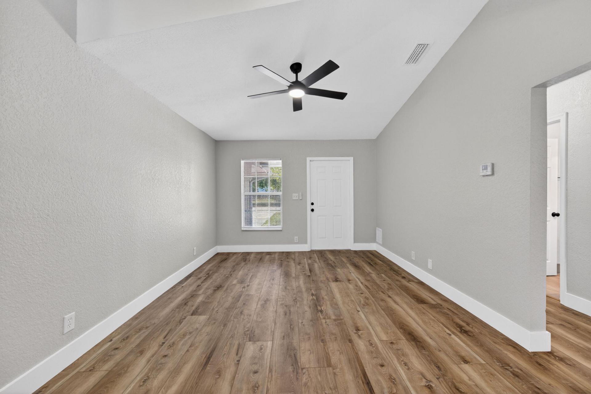 351 NW 8th Avenue, Delray Beach, FL 33444 Photo
