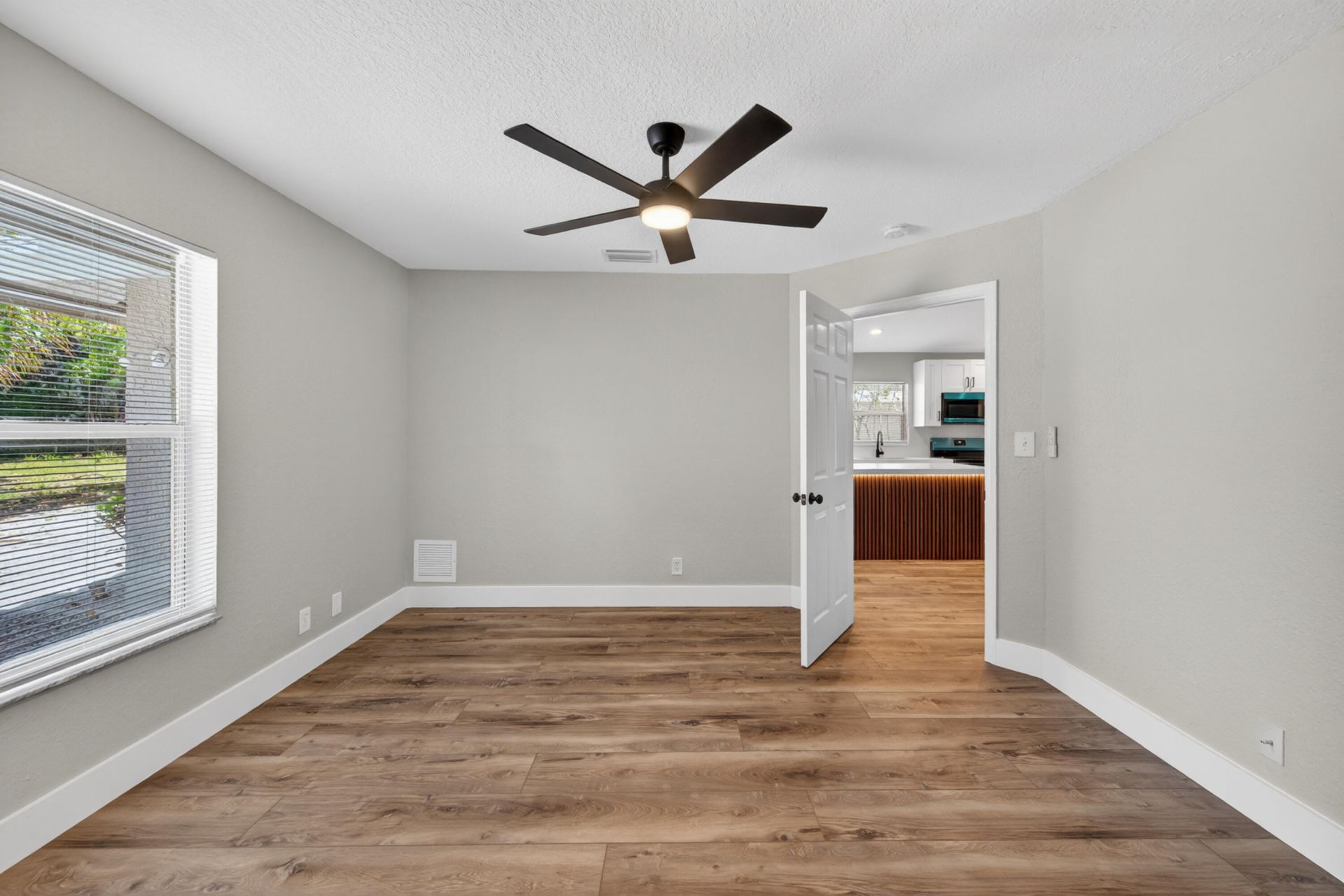 351 NW 8th Avenue, Delray Beach, FL 33444 Photo