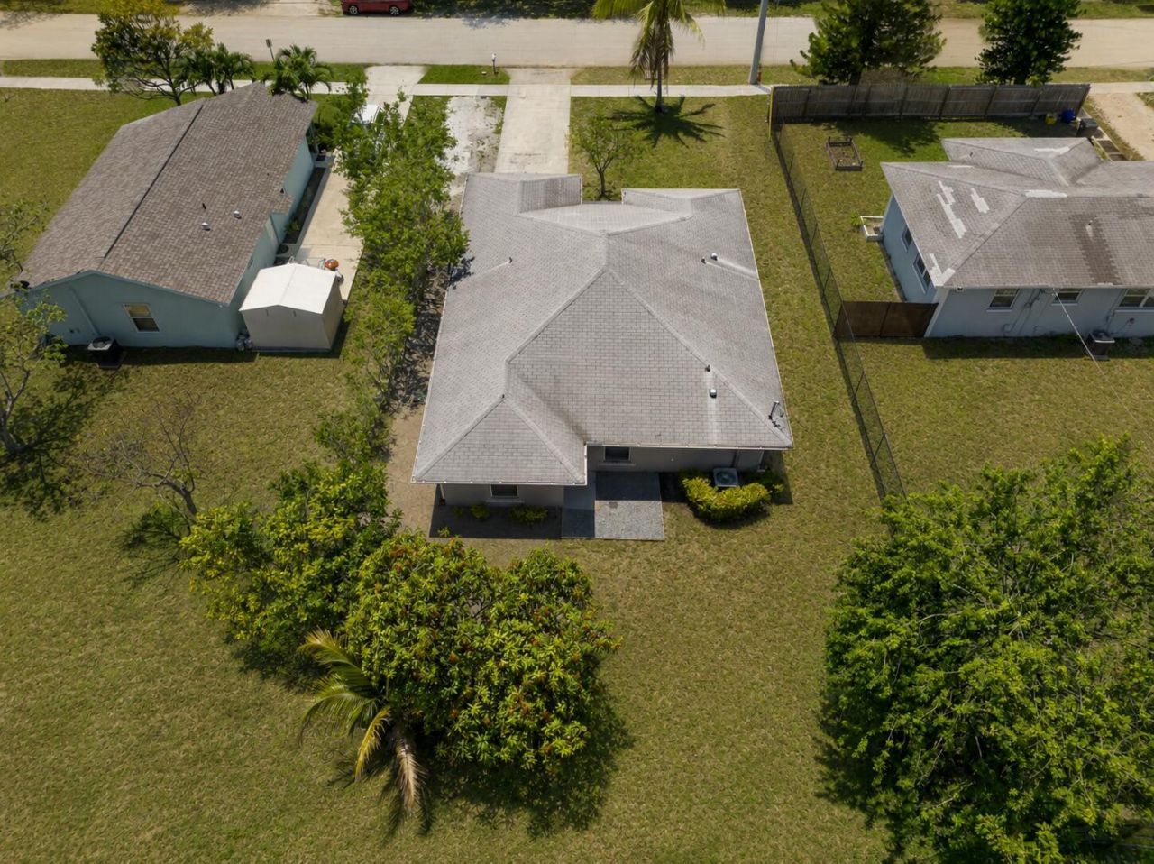 351 NW 8th Avenue, Delray Beach, FL 33444 Photo