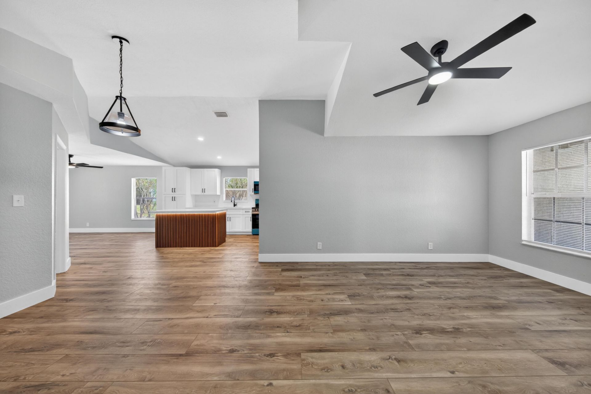 351 NW 8th Avenue, Delray Beach, FL 33444 Photo