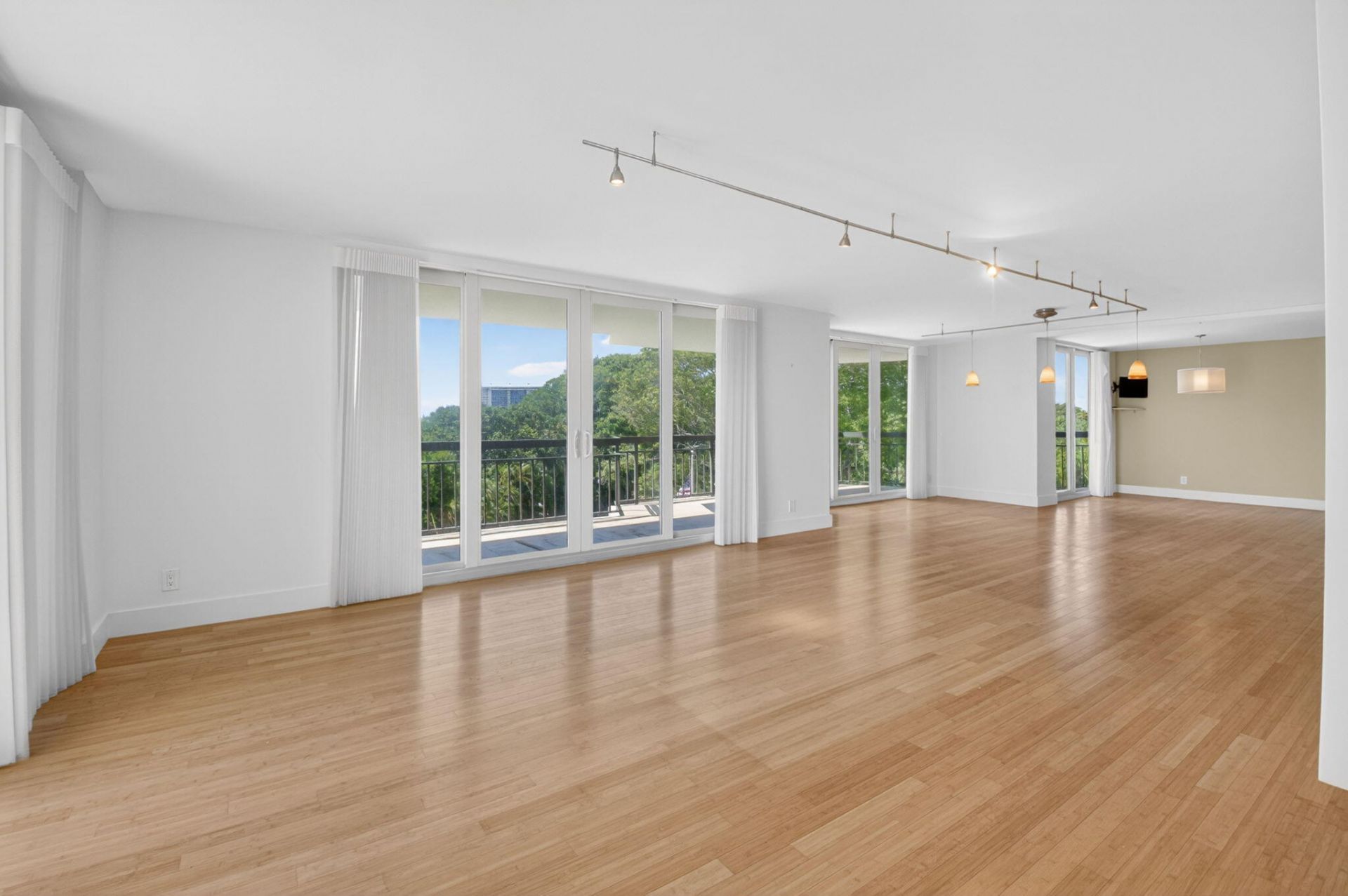 901 E Camino, Unit 4c, Boca Raton, FL 33432 Photo