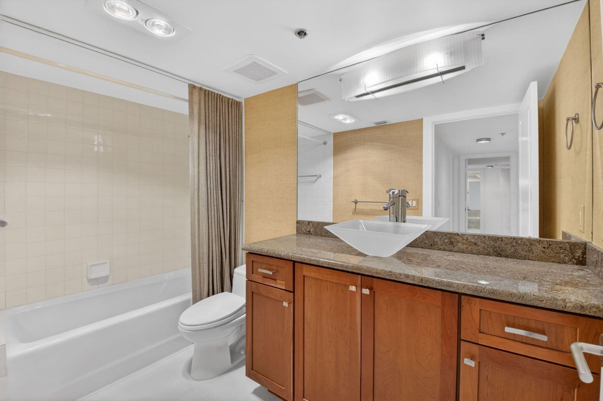 901 E Camino, Unit 4c, Boca Raton, FL 33432 Photo