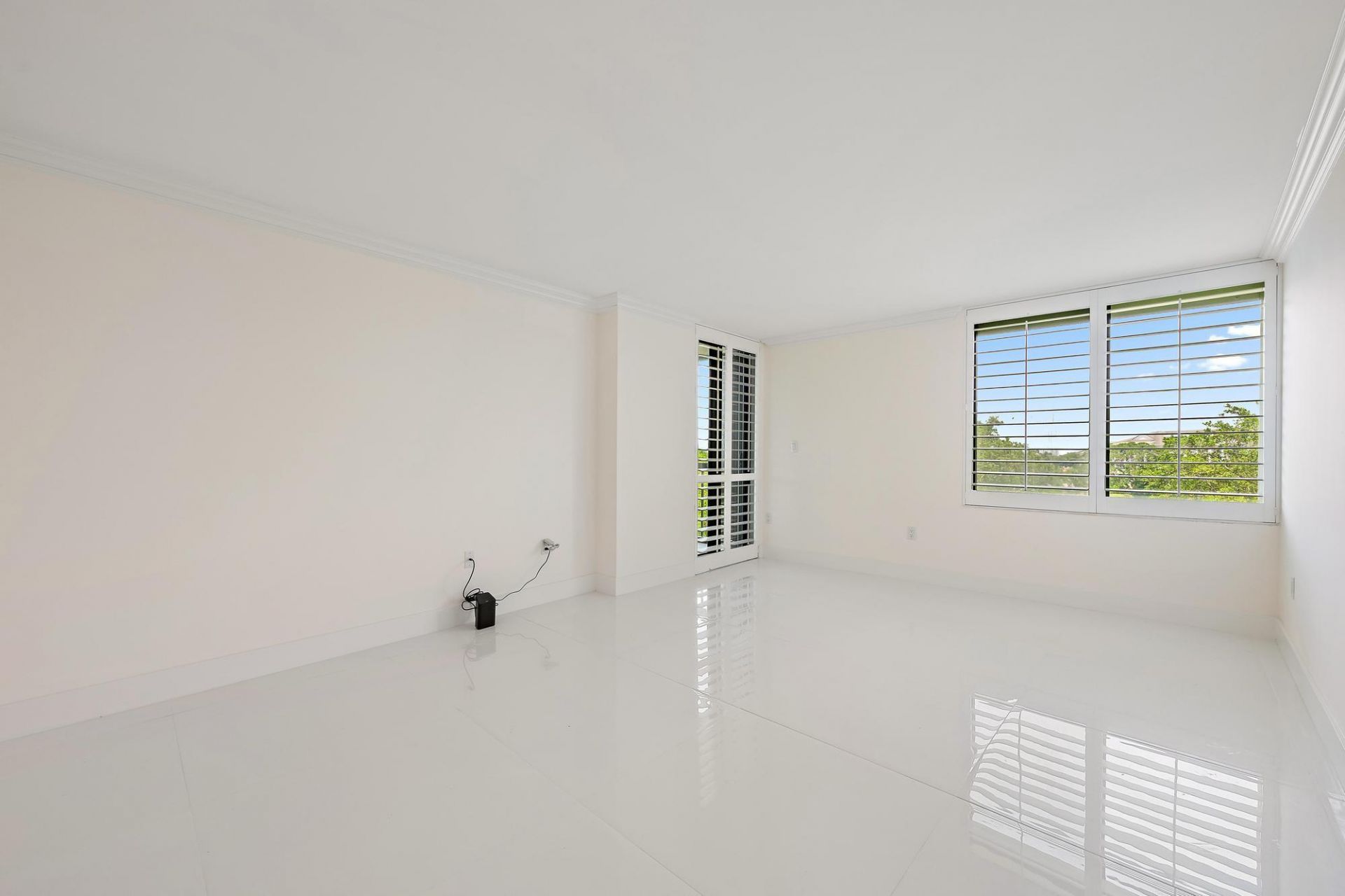 2450 Presidential Way, Unit 505, West Palm Beach, FL 33401 Photo