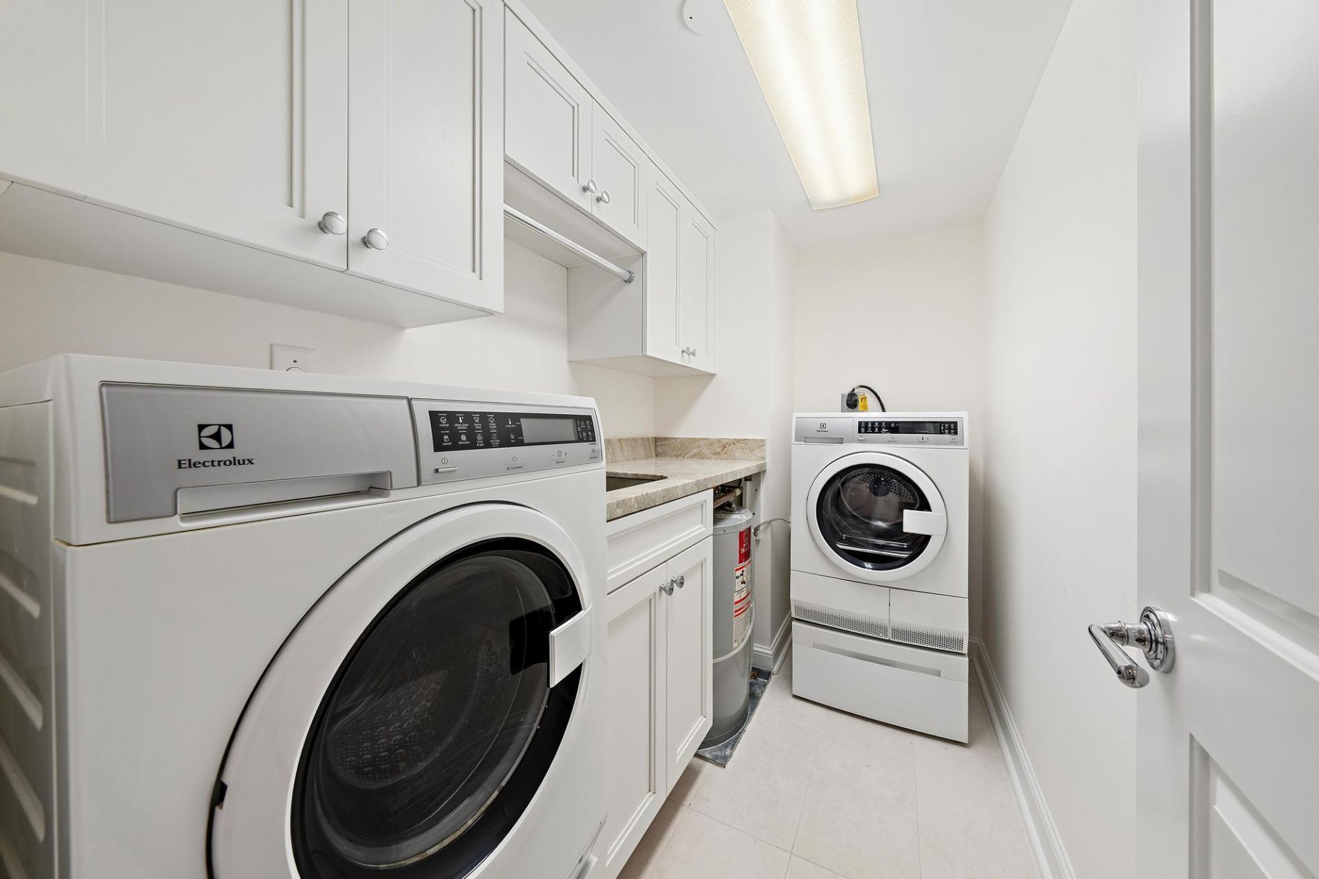 2450 Presidential Way, Unit 505, West Palm Beach, FL 33401 Photo