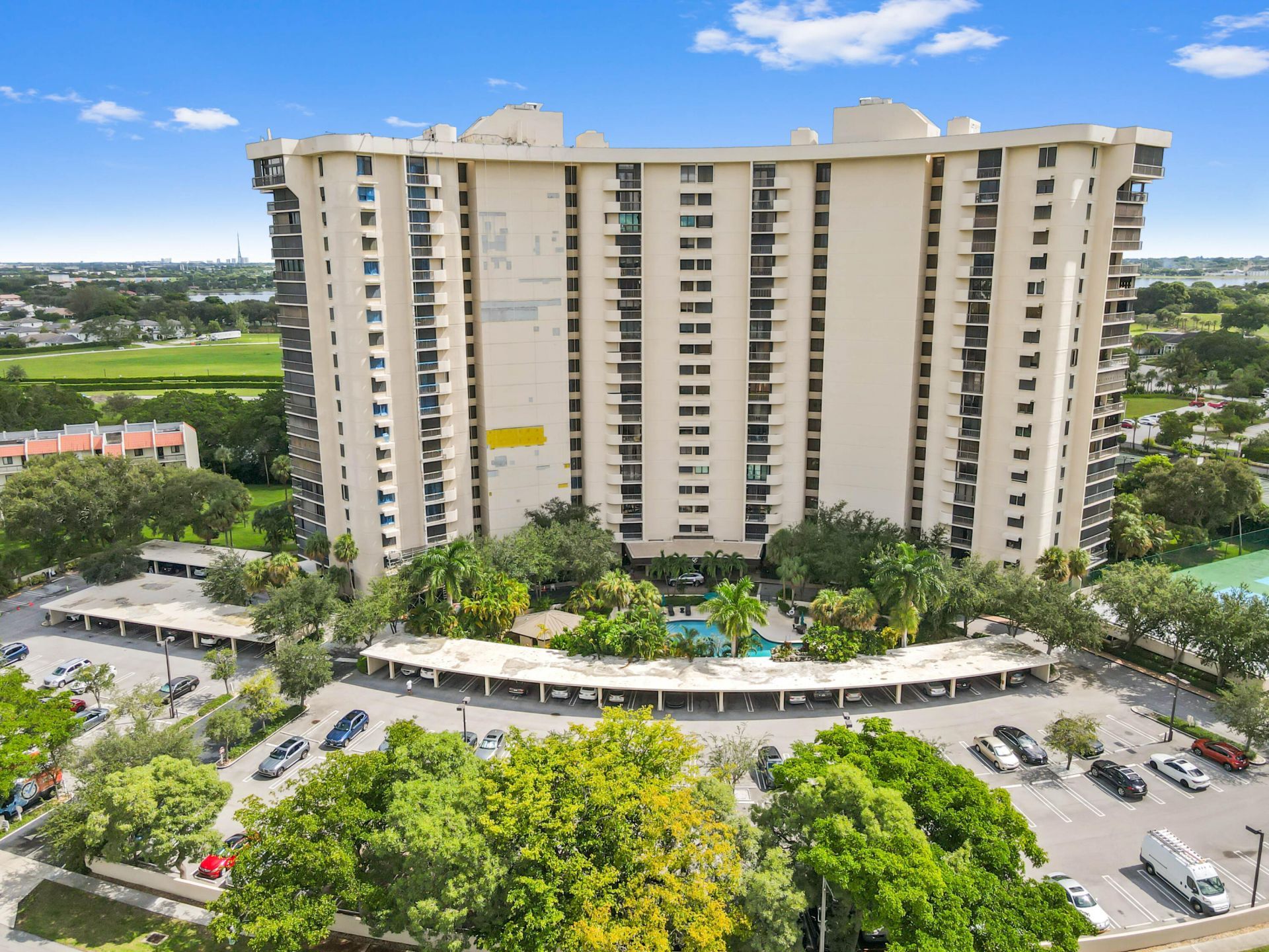 2450 Presidential Way, Unit 505, West Palm Beach, FL 33401 Photo