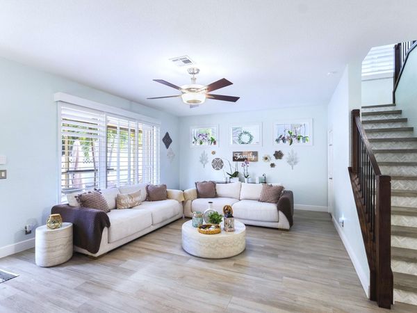 8070 Murano Circle, Palm Beach Gardens, FL 33418