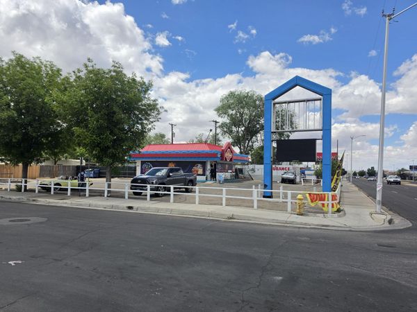 6108 Lomas Boulevard NE, Albuquerque, NM 87110