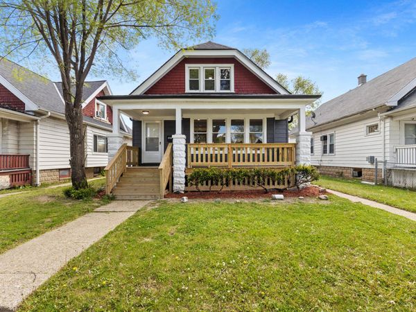 4138 N 25th St, Milwaukee, WI 53209