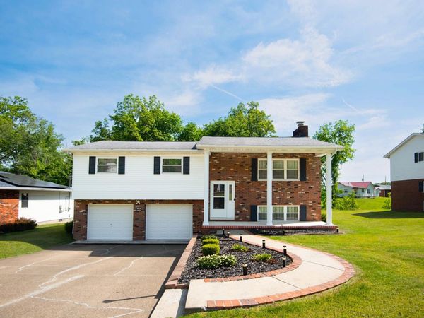 1803 Coffman Street, Barboursville, WV 25504
