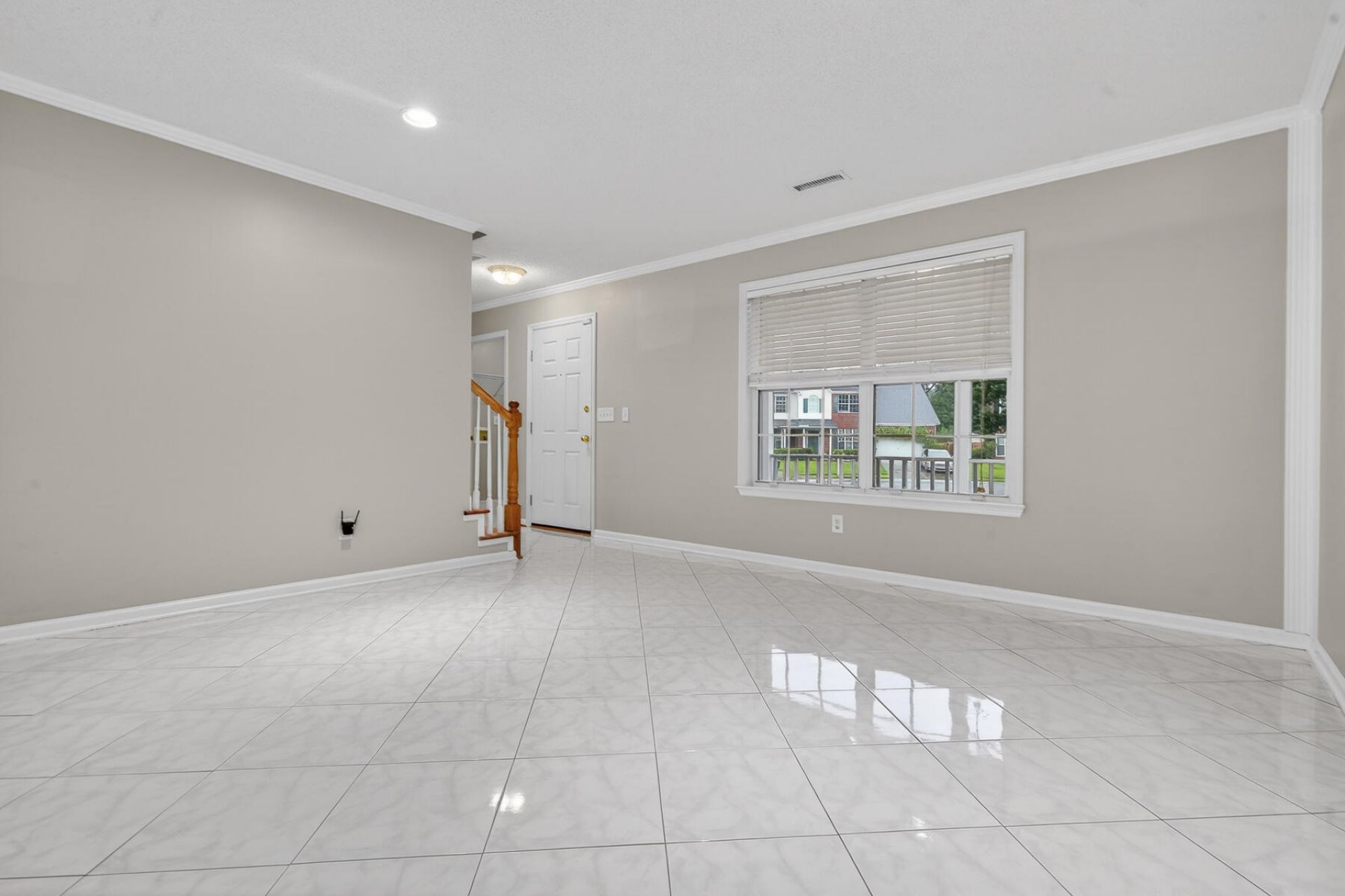 109 Preston Photo 35