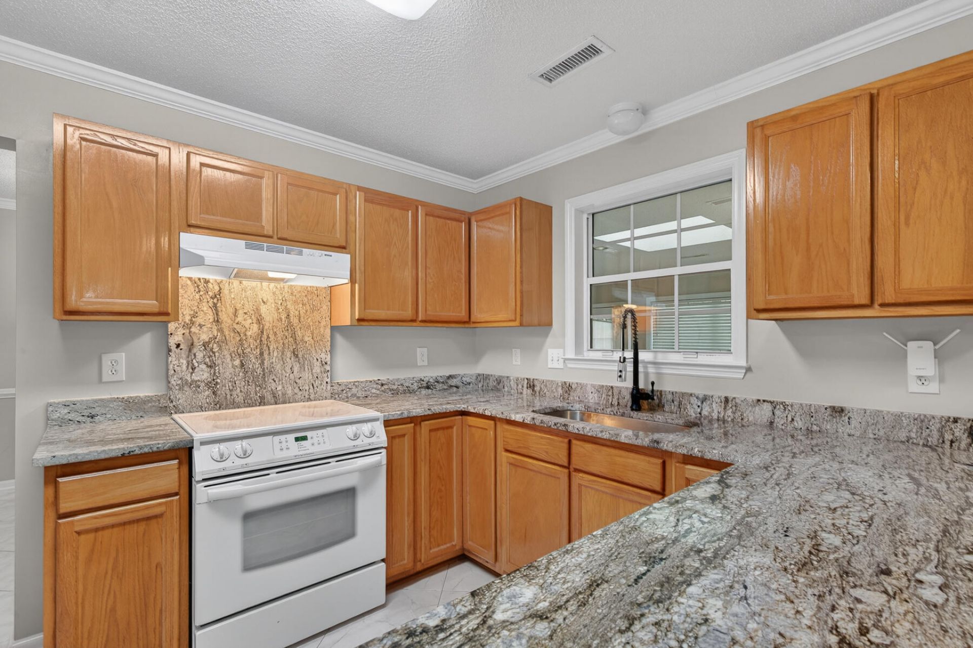 109 Preston Photo 43
