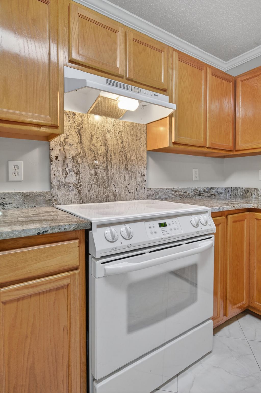 109 Preston Photo 47