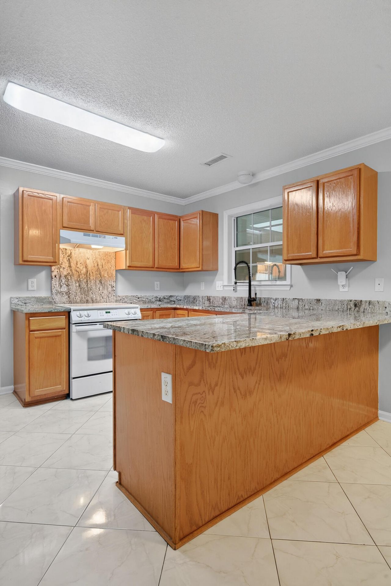 109 Preston Photo 49