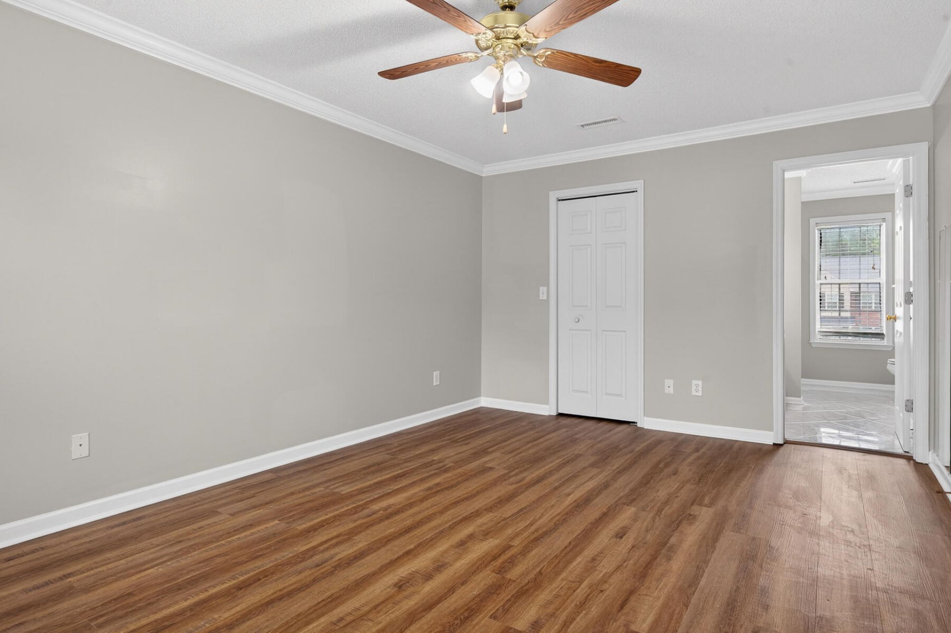 109 Preston Photo 77