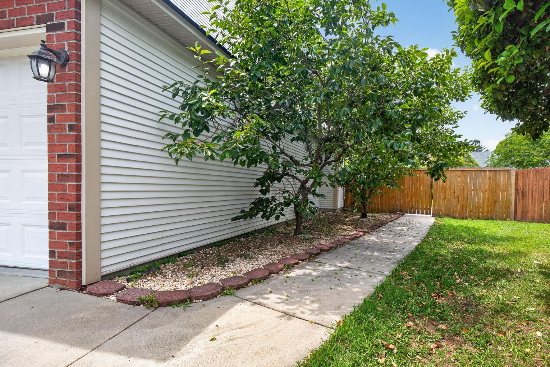 109 Preston Photo 9