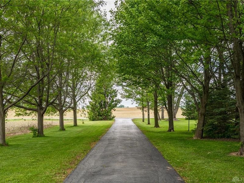 11794 Putnam Road, Englewood, OH 45322 Photo 8