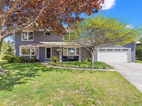 872 Westview Drive, Shoreview, MN 55126