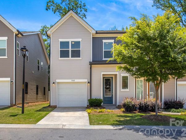 9142 Widden Way , Charlotte, NC 28269