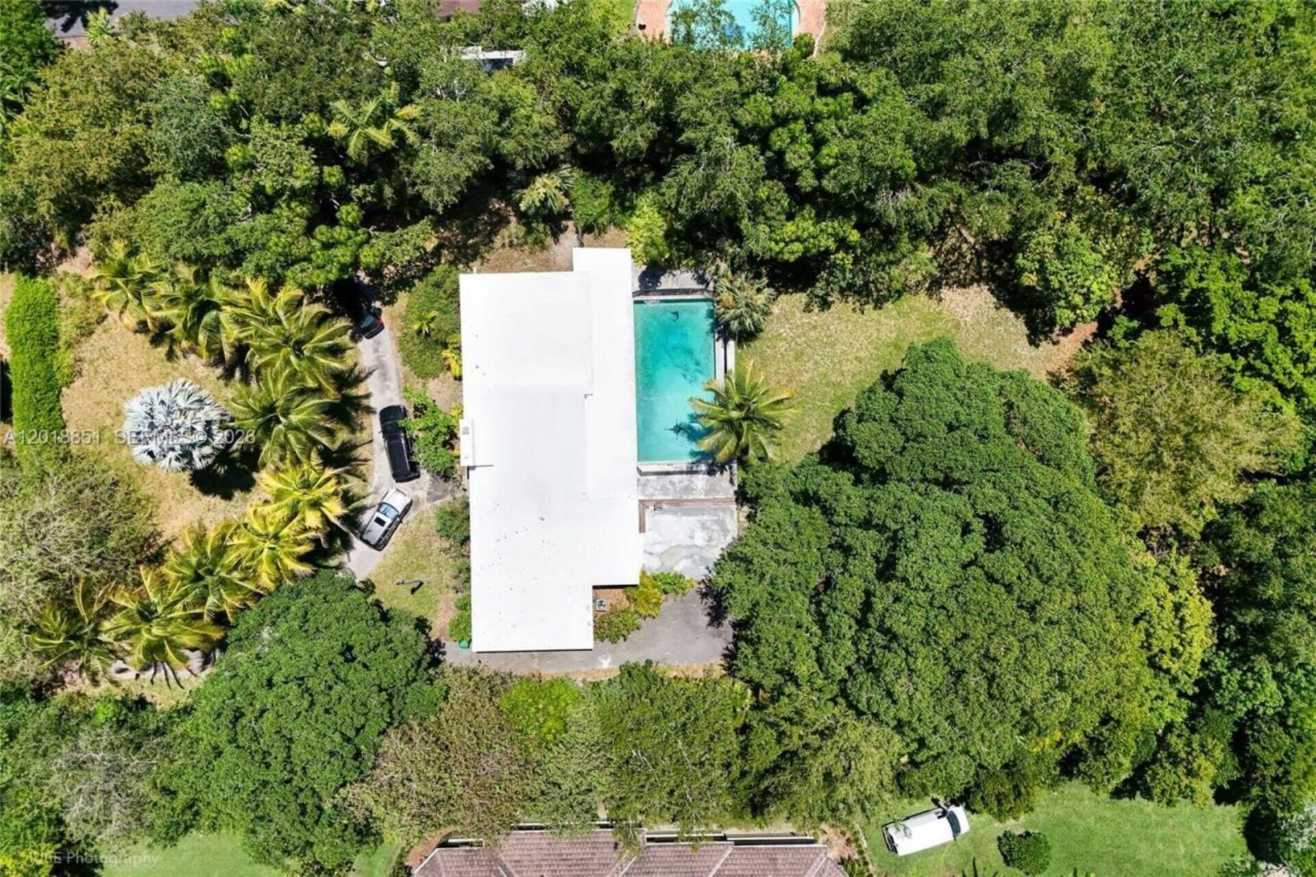 7480 SW 122nd St , Pinecrest, FL 33156 Photo