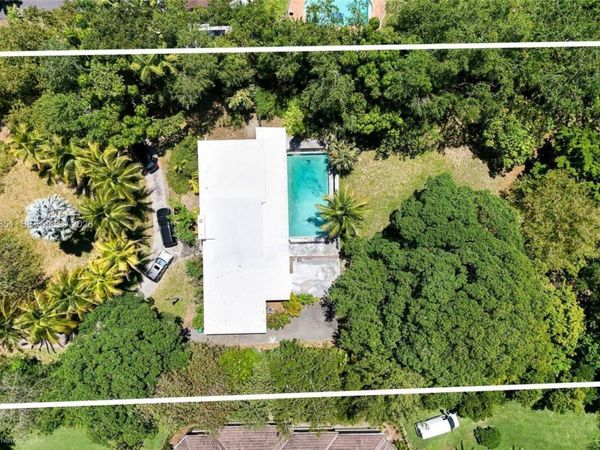 7480 SW 122nd St , Pinecrest, FL 33156