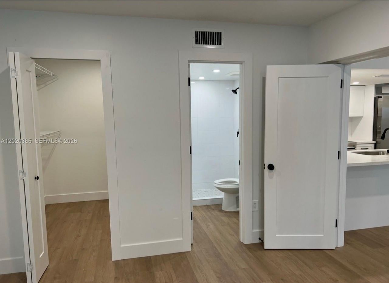 16349 Ravenwood Pl, Unit 16349, Miami Lakes, FL 33014 Photo