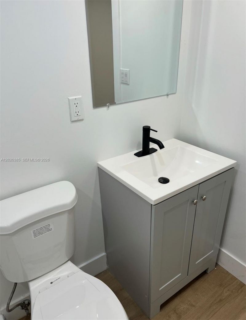 16349 Ravenwood Pl, Unit 16349, Miami Lakes, FL 33014 Photo