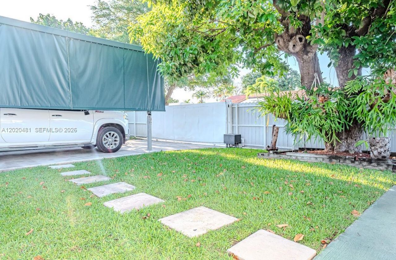 3400 SW 108th Ave , Miami, FL 33165 Photo