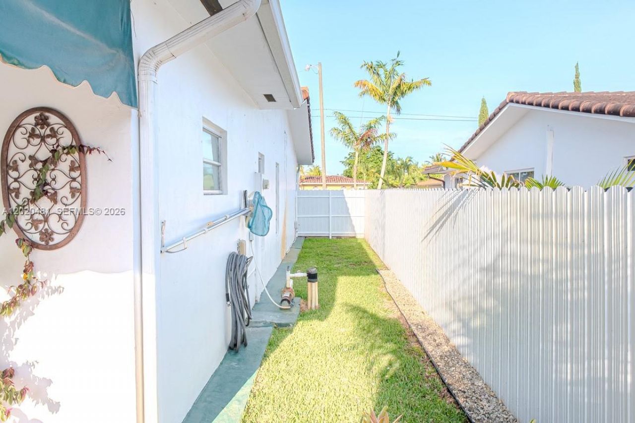3400 SW 108th Ave , Miami, FL 33165 Photo