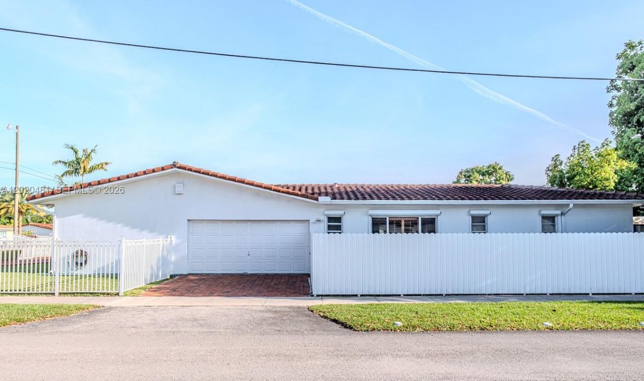 3400 SW 108th Ave , Miami, FL 33165 Photo