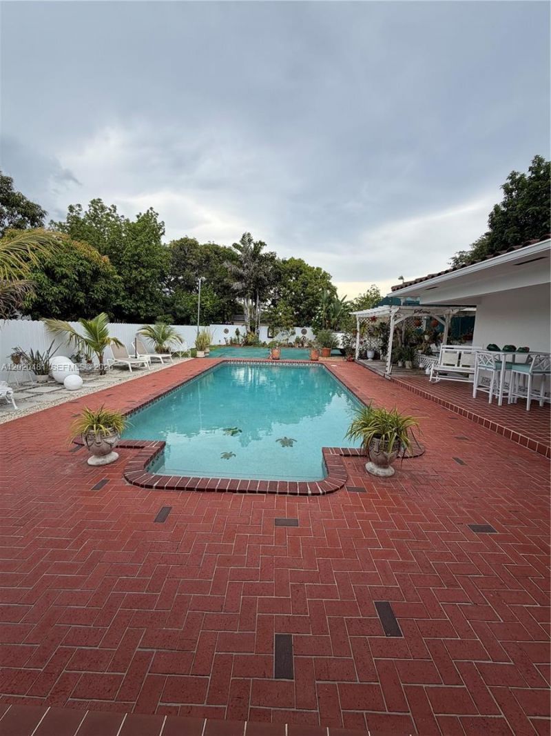 3400 SW 108th Ave , Miami, FL 33165 Photo