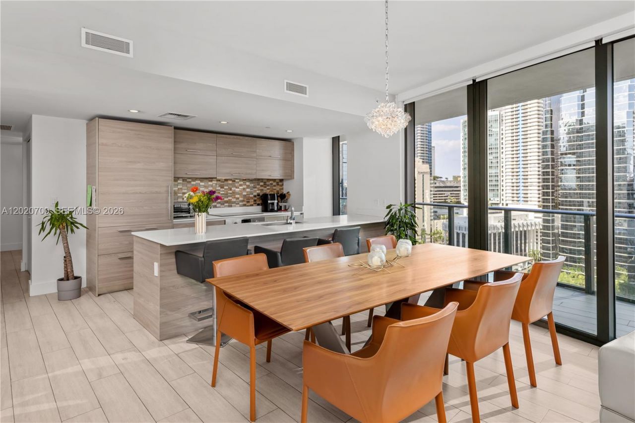 1300 S Miami Ave , Unit 1405, Miami, FL 33130 Photo