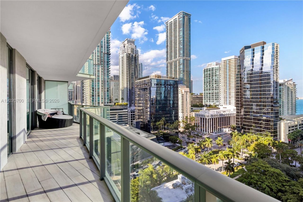 1300 S Miami Ave , Unit 1405, Miami, FL 33130 Photo