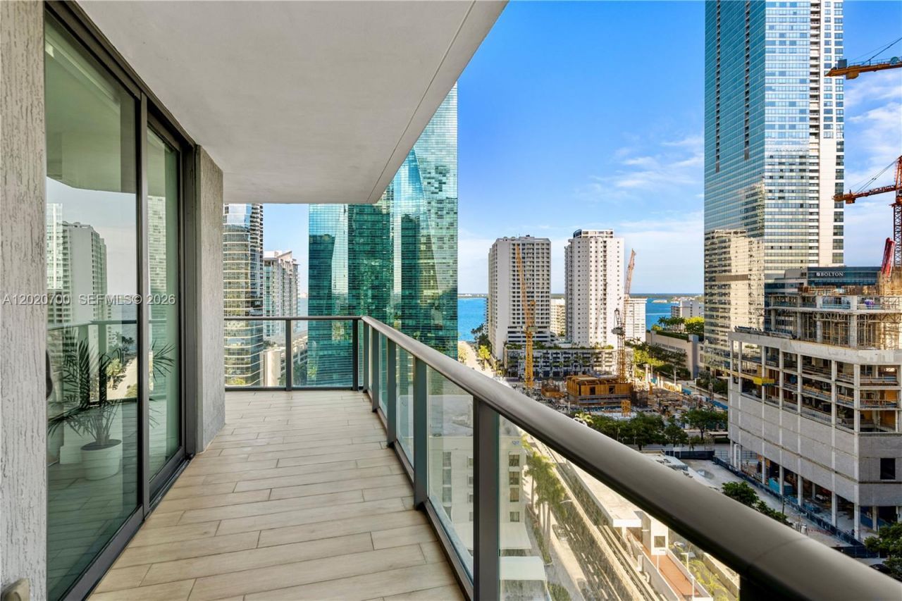 1300 S Miami Ave , Unit 1405, Miami, FL 33130 Photo