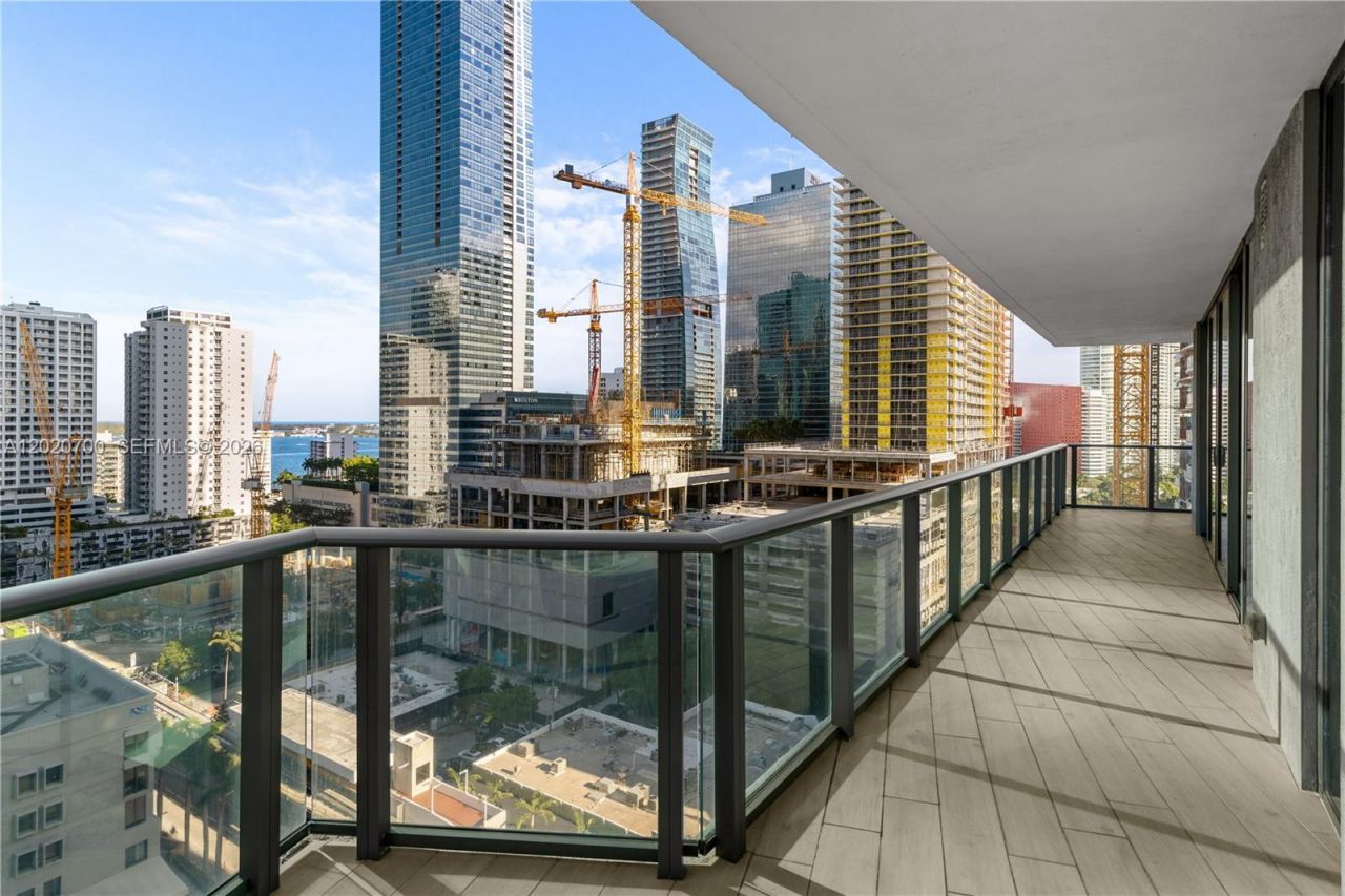 1300 S Miami Ave , Unit 1405, Miami, FL 33130 Photo