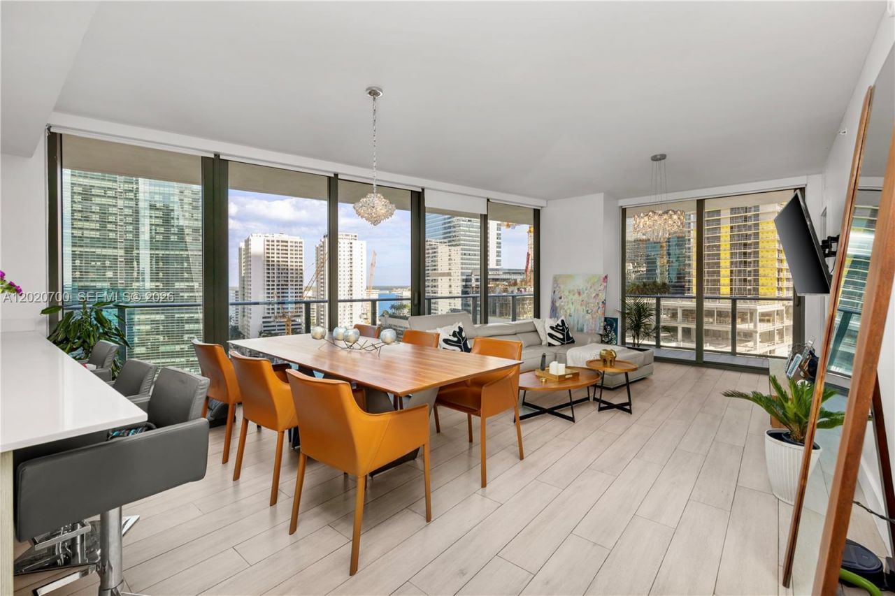 1300 S Miami Ave , Unit 1405, Miami, FL 33130 Photo