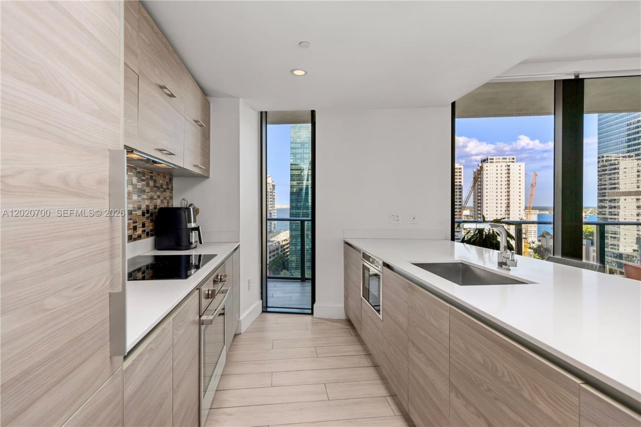 1300 S Miami Ave , Unit 1405, Miami, FL 33130 Photo