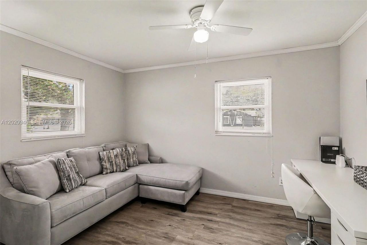 205 E Sugarland Cir , Clewiston, FL 33440 Photo