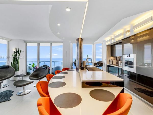6365 Collins Ave , Unit 2301, Miami Beach, FL 33141