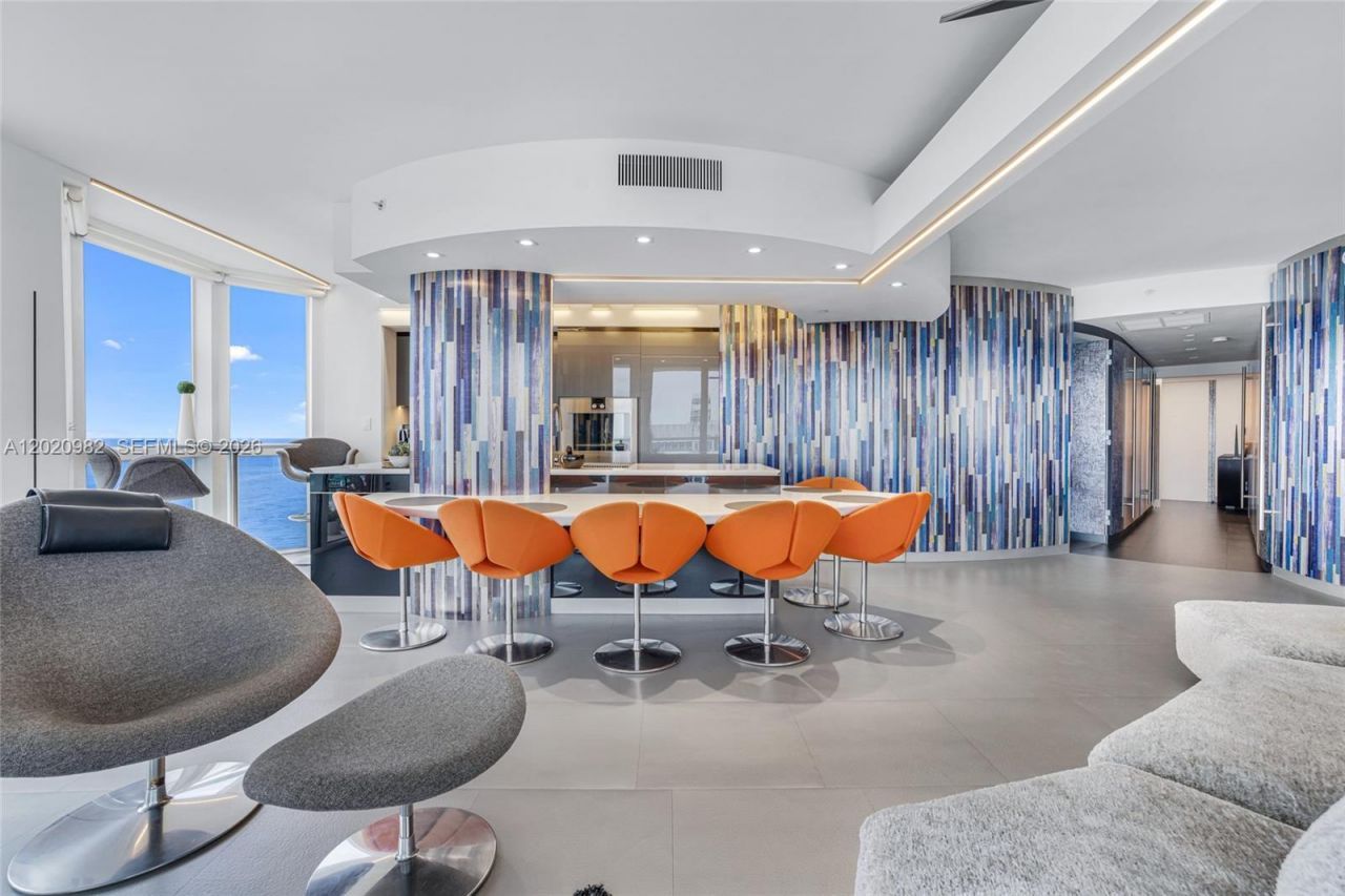 6365 Collins Ave , Unit 2301, Miami Beach, FL 33141 Photo