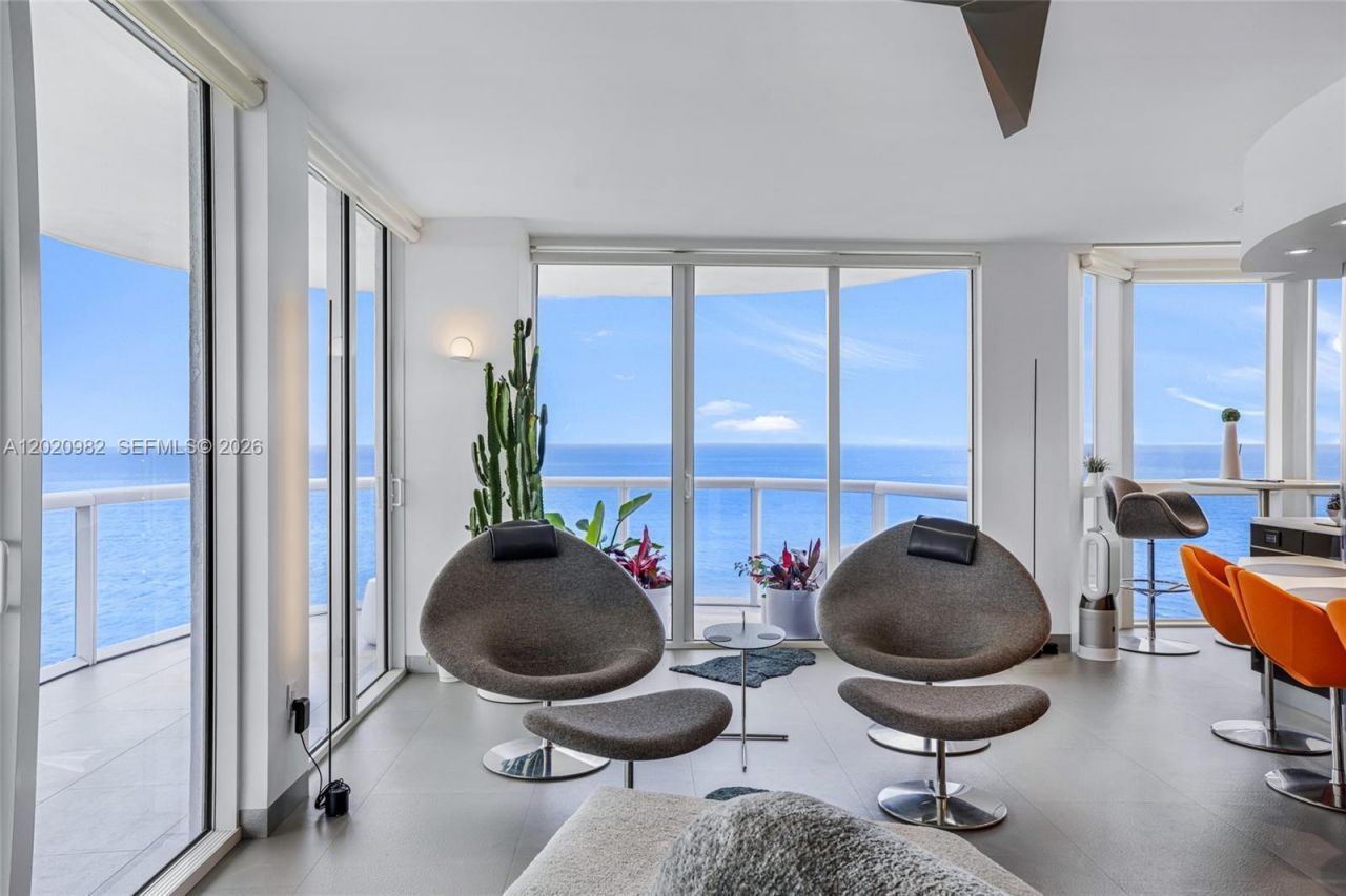 6365 Collins Ave , Unit 2301, Miami Beach, FL 33141 Photo