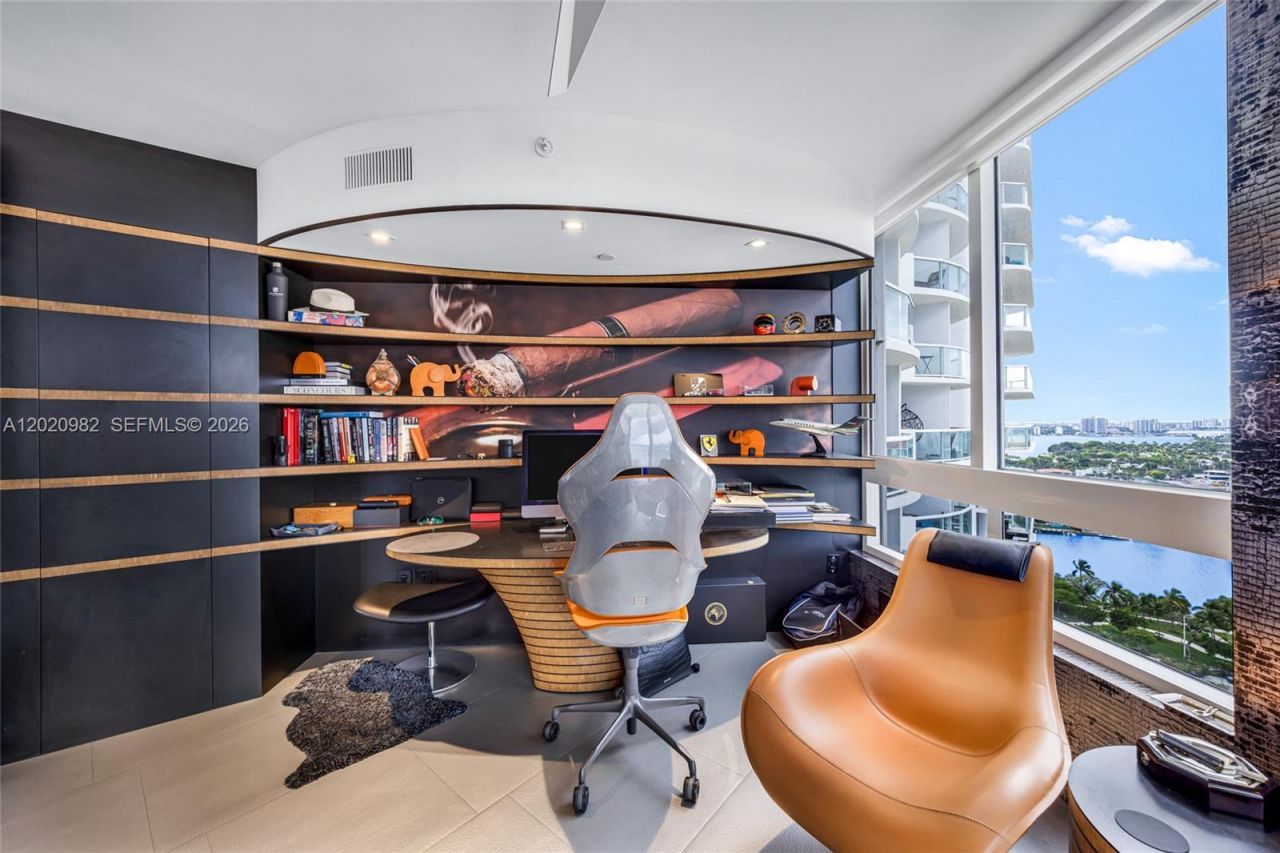 6365 Collins Ave , Unit 2301, Miami Beach, FL 33141 Photo