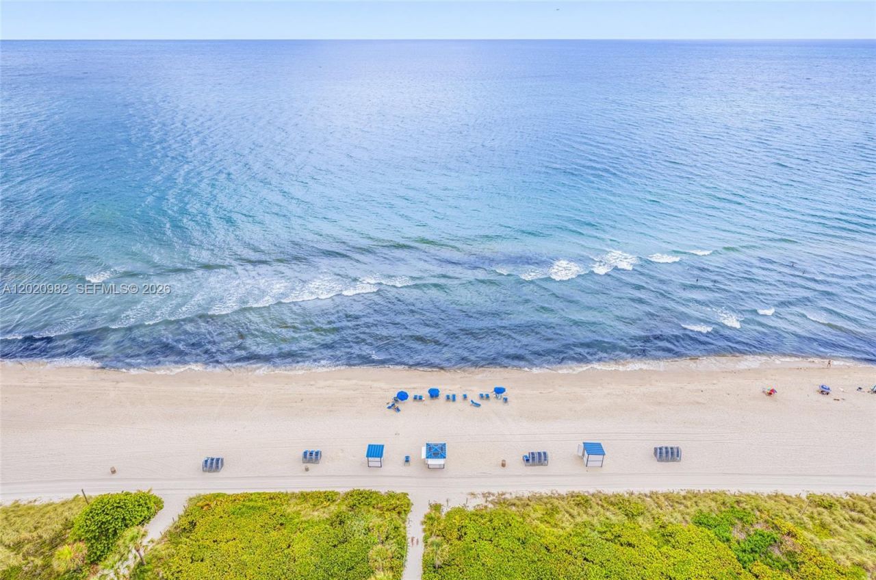 6365 Collins Ave , Unit 2301, Miami Beach, FL 33141 Photo